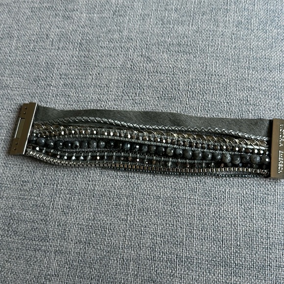 Victoria Emerson Magnetic Bracelet (Silver) - Picture 1 of 5